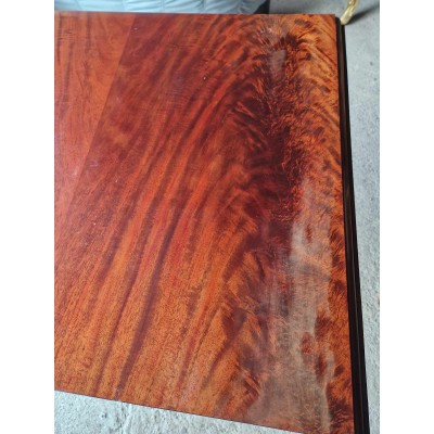 Empire style table