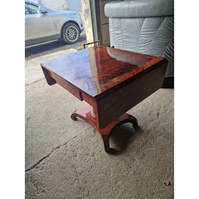 Empire style table