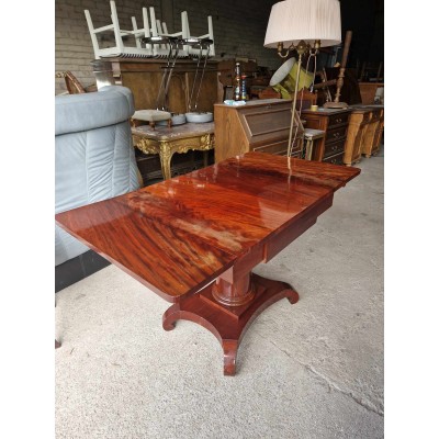 Empire style table