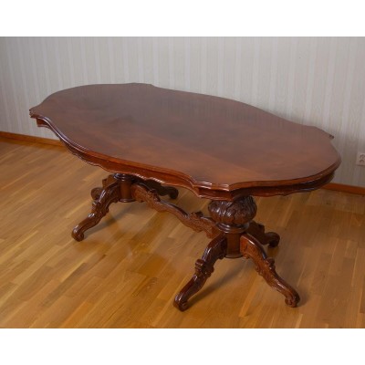 Rococo Still table