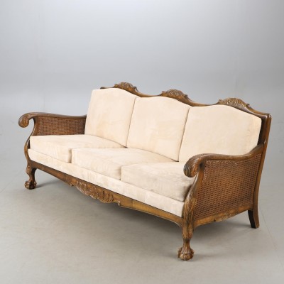 Chippendale style set