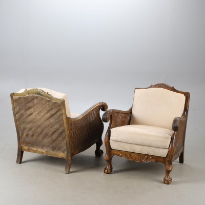 Chippendale–Louis XV stiliaus įkvėptas komplektas su rokoko bruožais“ Chippendale–Louis XV stiliaus įkvėptas komplektas su rokoko bruožais“