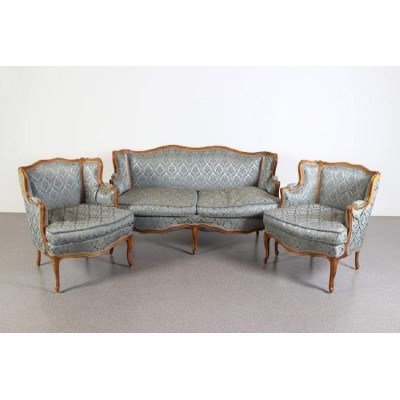 Louis stiliaus sofa ir du foteliai Louis stiliaus sofa ir du foteliai