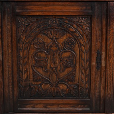Antique Baroque style chest of drawers