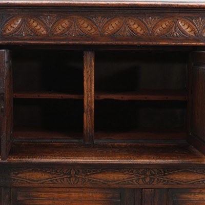 Antique Baroque style chest of drawers