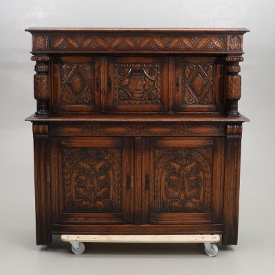 Antique Baroque style chest of drawers