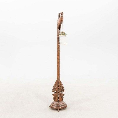Impressive Oriental Lantern