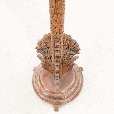 Impressive Oriental Lantern