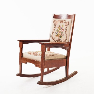 Rocking chair