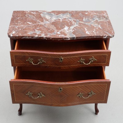 RokokoStill chest of drawers