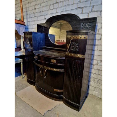 Art Deco stiliaus indauja / Komoda su veidrodžiu Art Deco stiliaus indauja / Komoda su veidrodžiu