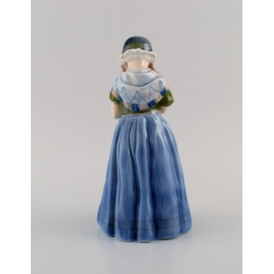 Royal Copenhagen kolekcinė statulėlė "Amager Girl"