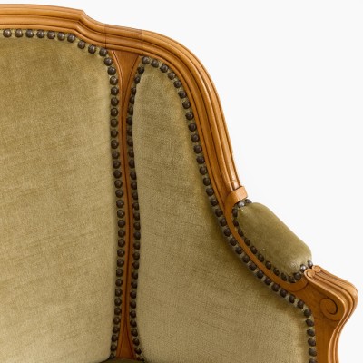 Elegantiškas Louis XV stiliaus fotelis Elegantiškas Louis XV stiliaus fotelis