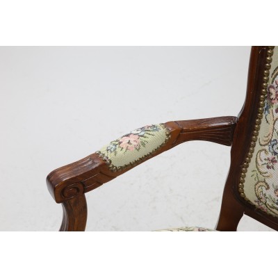 Romantiški Louis XV stiliaus krėsliukų pora Romantiški Louis XV stiliaus krėsliukų pora