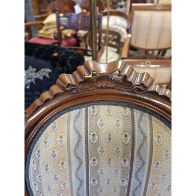 Elegantiškas vėlyvojo Louis Philippe stiliaus krėslas