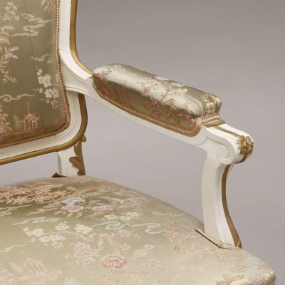 Rococo style sofa/bench