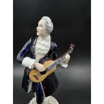 Porcelianinė figūrėlė „Rokoko Džentelmenas“ / Royal Dux Bohemia