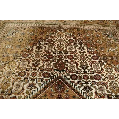 Rytietiškas rankų darbo kilimas Tabriz stilius