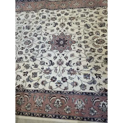 Rankų darbo rytietiškas kilimas Tabriz stilius