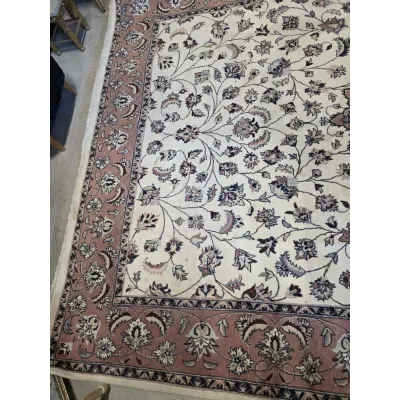 Rankų darbo rytietiškas kilimas Tabriz stilius