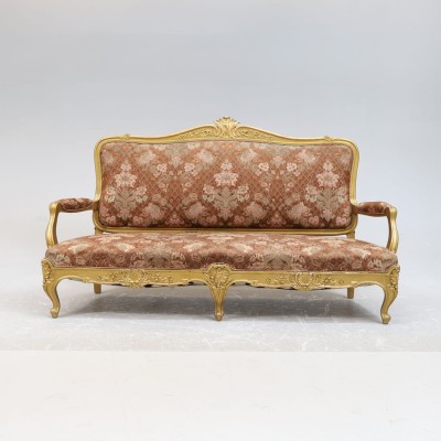Luxurious Rococo style sofa