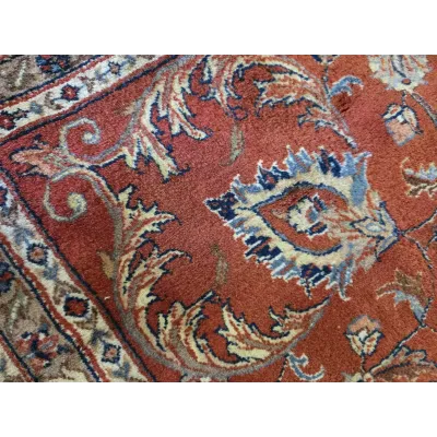 Didelis rankų darbo „Tabriz“ stiliaus kilimas 307 × 250 cm
