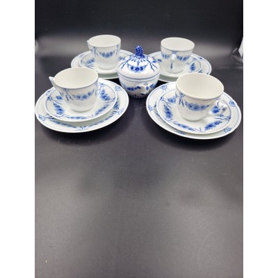 Bing & Grøndahl coffee set (13 pieces)