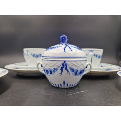 Bing & Grøndahl coffee set (13 pieces)