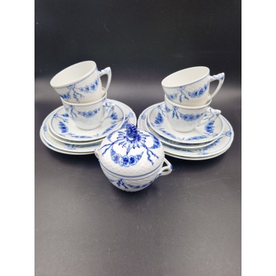 Bing & Grøndahl coffee set (13 pieces)