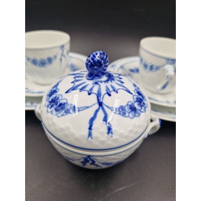 Bing & Grøndahl coffee set (13 pieces)