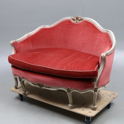 Prancūziško stiliaus Louis XV saloninis komplektas – sofa ir 2 Bergerės Prancūziško stiliaus Louis XV saloninis komplektas – sofa ir 2 Bergerės