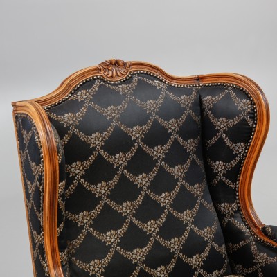 Louis XV style armchairs (Beregera)