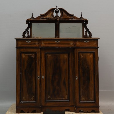 New Renaissance style chest of drawers