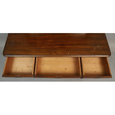 New Renaissance style chest of drawers