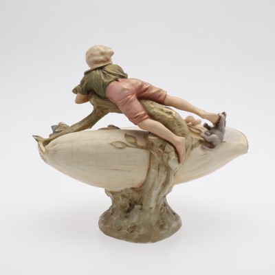Royal Dux Jugend style vase